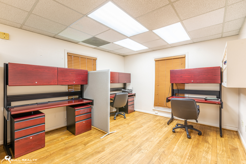 Medical Office Building Adjacent to Southern Regional Medical Center