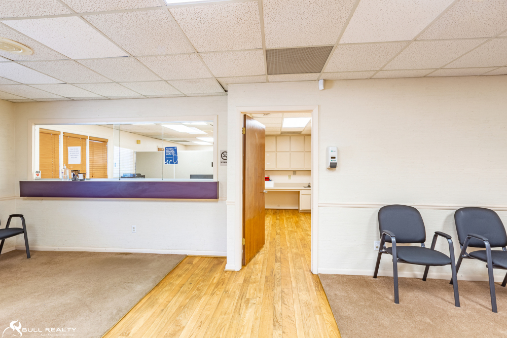 Medical Office Building Adjacent to Southern Regional Medical Center