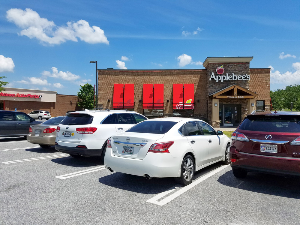 SOLD | Applebee's