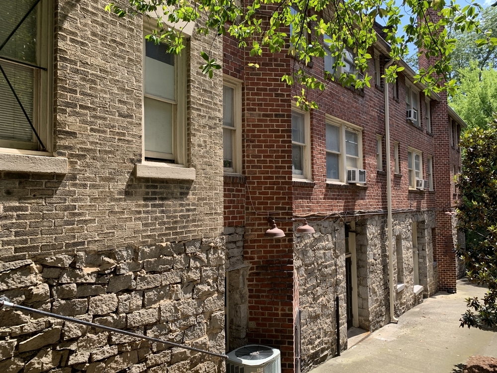 Park Manor Apartments | 22 Units | Value-Add Opportunity | Prime