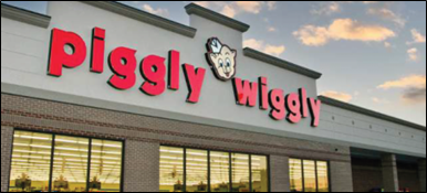 Large grocery store with Piggly Wiggly logo
